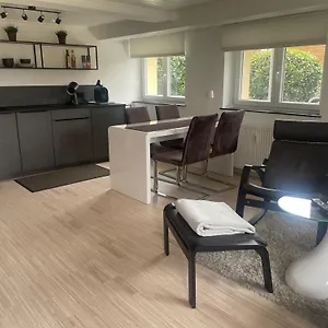  Apartment Extraschoen - Souterrain